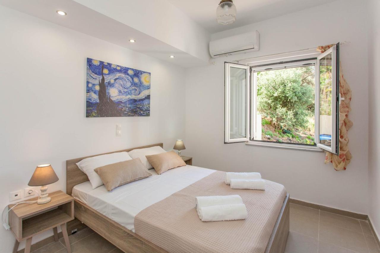 Hillside Seaview Apartment Stalós Екстериор снимка