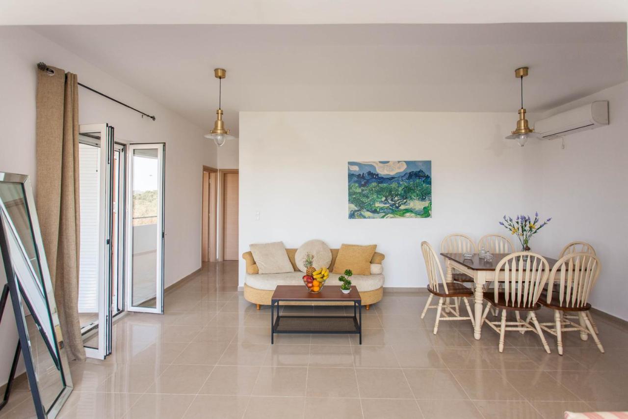 Hillside Seaview Apartment Stalós Екстериор снимка