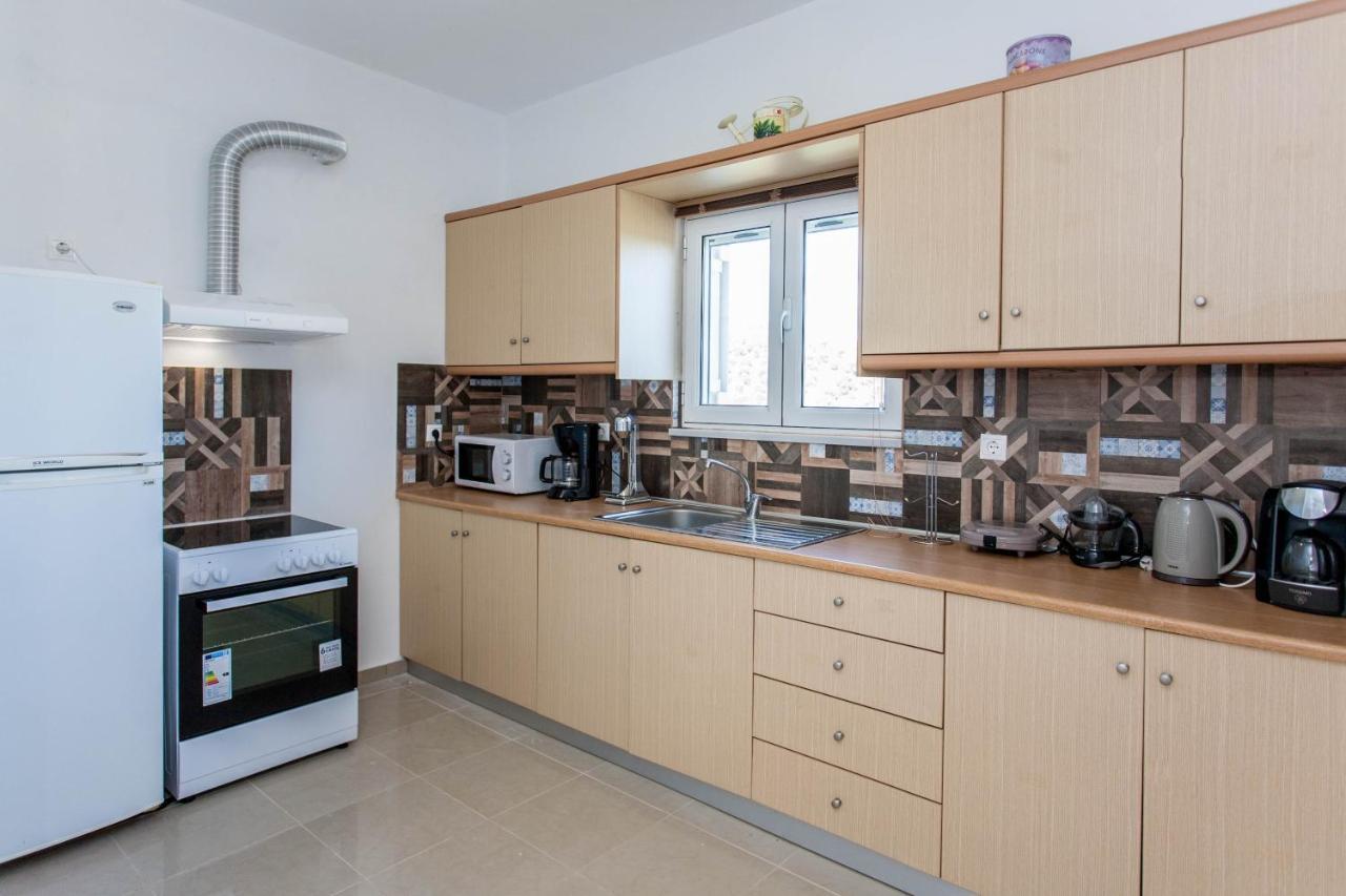 Hillside Seaview Apartment Stalós Екстериор снимка