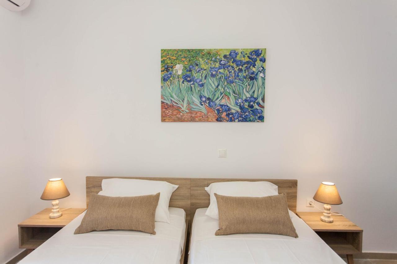 Hillside Seaview Apartment Stalós Екстериор снимка