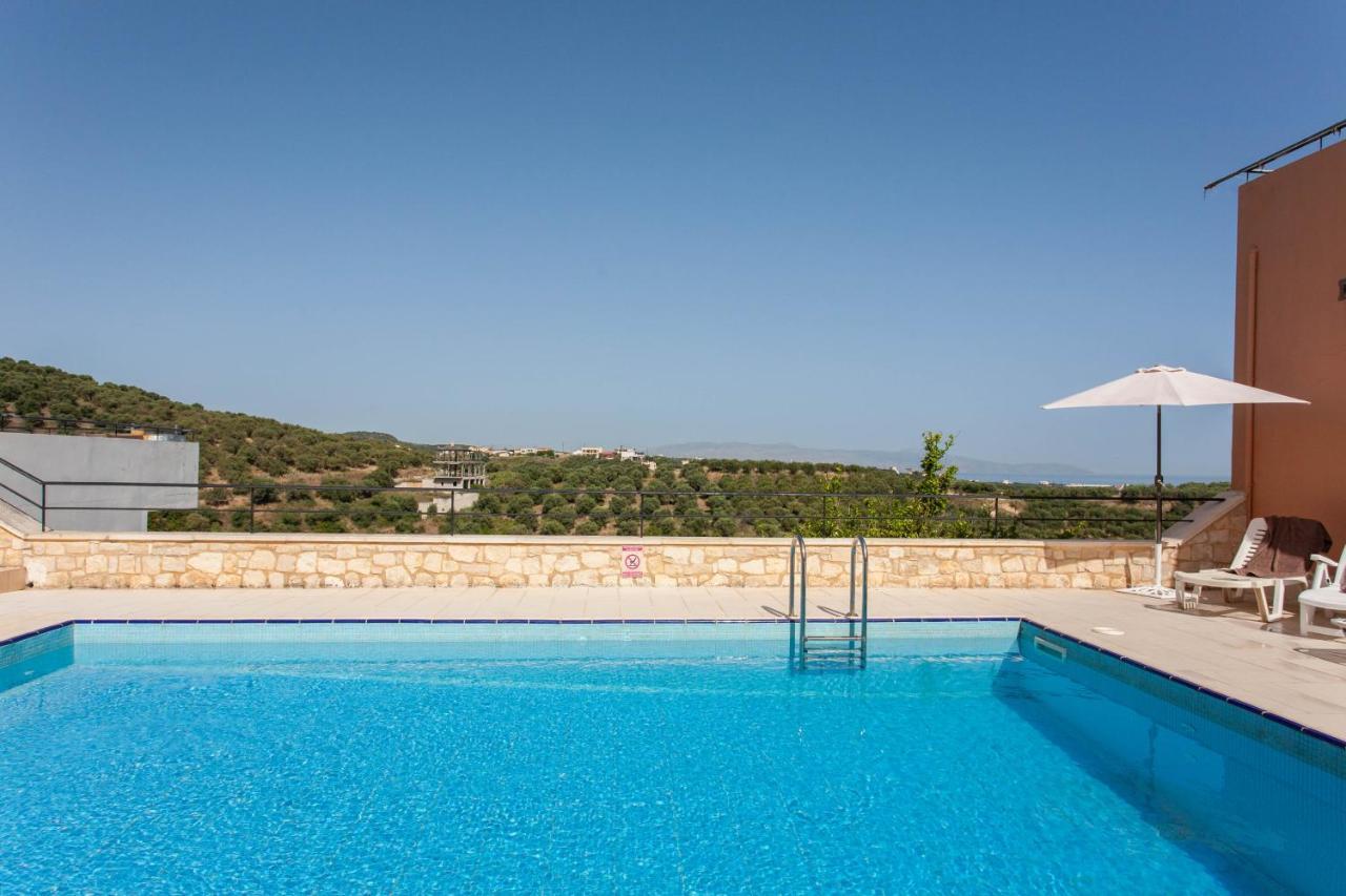 Hillside Seaview Apartment Stalós Екстериор снимка